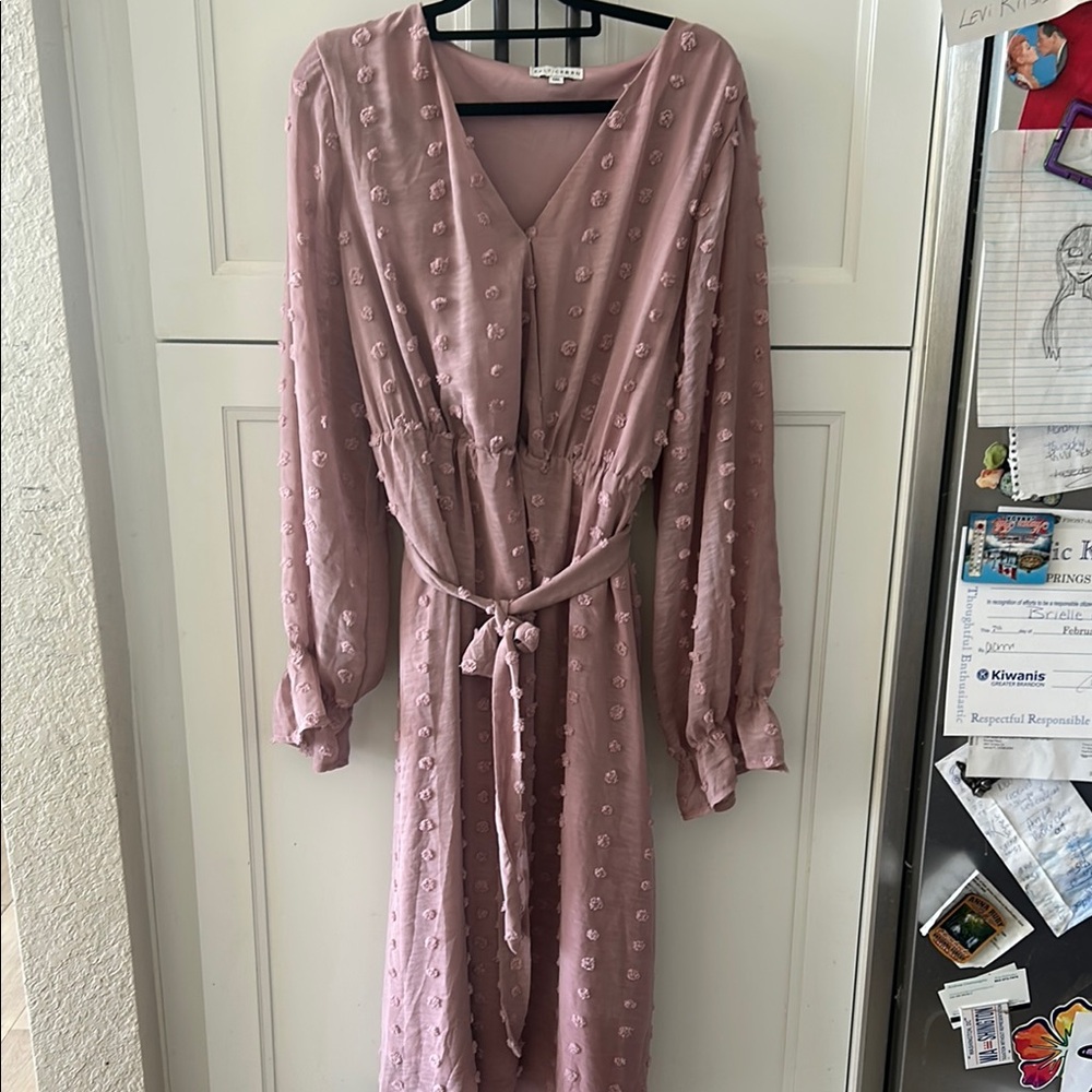 Baltic Born Dusty Rose Textured V‑Neck Long Sleeve Midi Dress